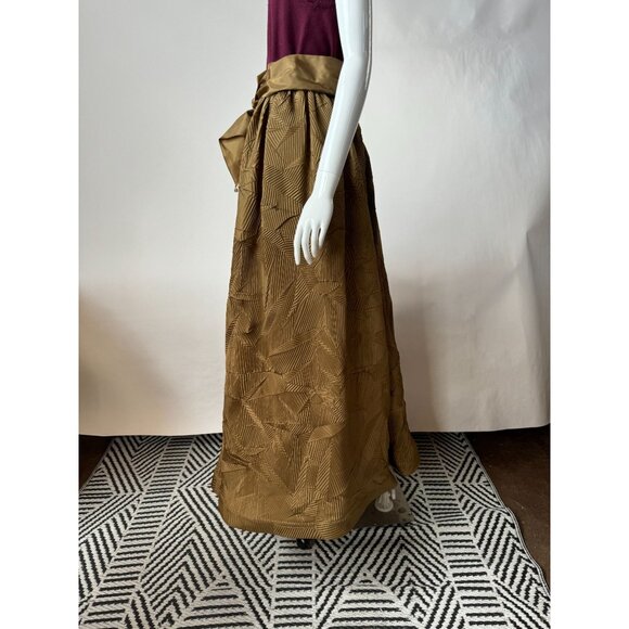 Vintage USA Gold Full-Length Skirt size 8 With Bow Waist & Textured Pattern Poly - Picture 10 of 16